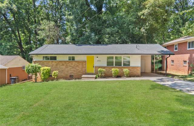 2451 Harwood Dr - 2451 Harwood Drive, East Point, GA 30344