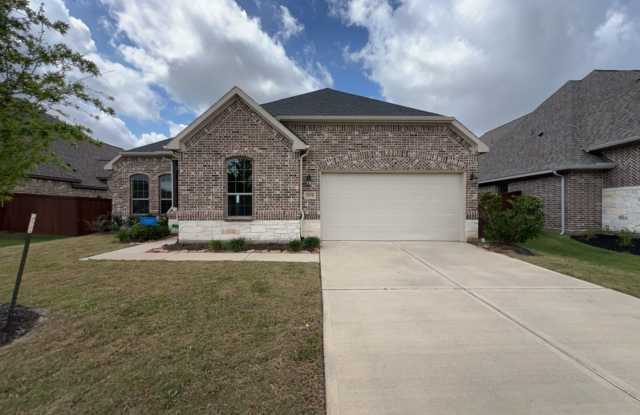 9510 Turnstone Dr**Ask about our NO CASH DEPOSIT option!** photos photos