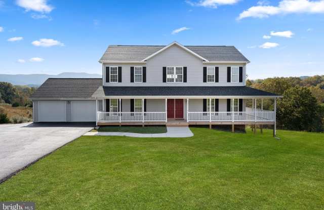 100 HOLIDAY Court - 100 Holiday Court, Warren County, VA 22630