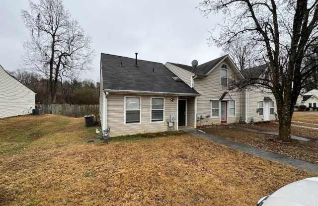 2 Bedroom 2 Bath End Unit Townhome in Quiet Neighborhood Near I-20 photos photos