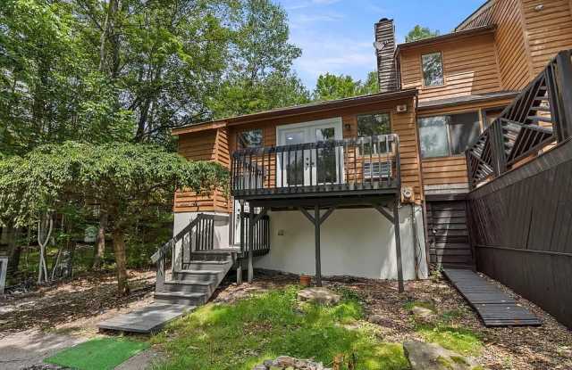 38 Meadowlark Lane - 38 Meadowlark Lane, Sullivan County, NY 12789