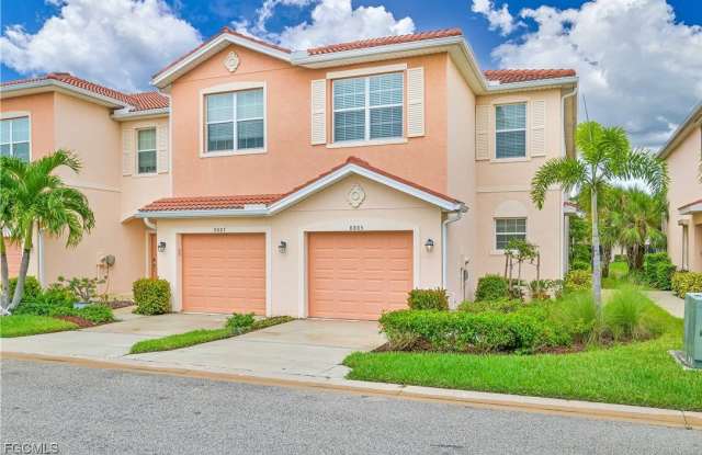 8885 Via Isola Court photos photos