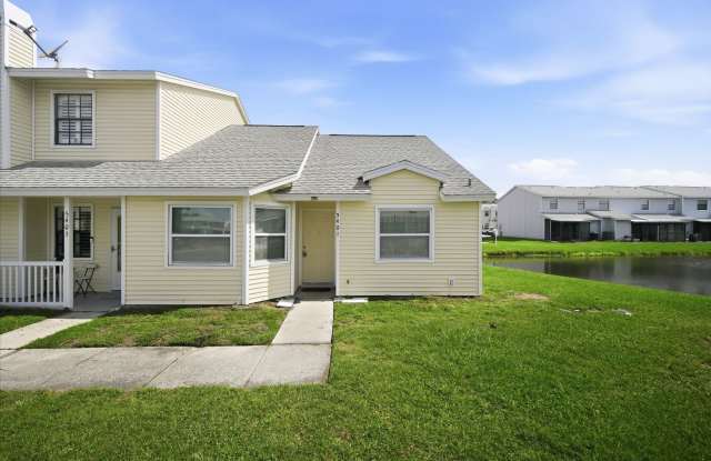 Quaint 2BR/2BA Citrus Park End Unit Condo in Hampton Park photos photos