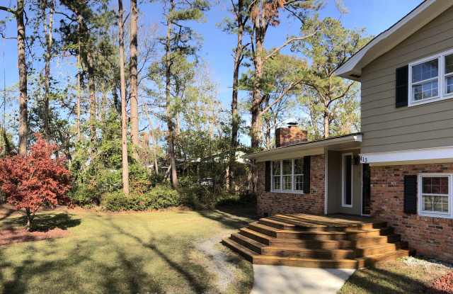413 Brenda Dr Gallery 2