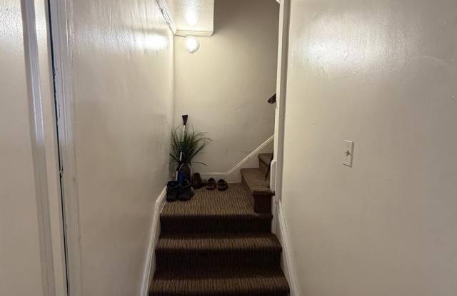134 Stuart Avenue Gallery 4