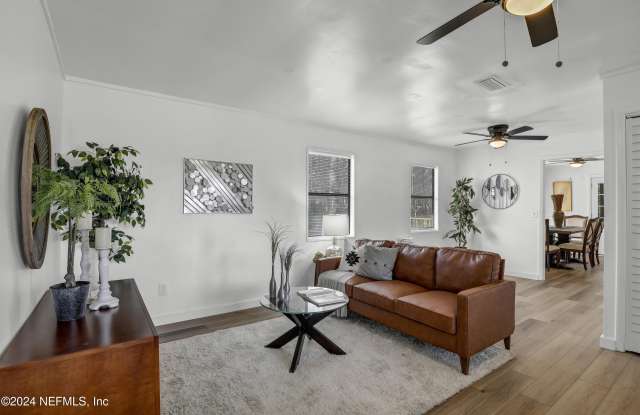 54221 CRAVEY Road Gallery 4