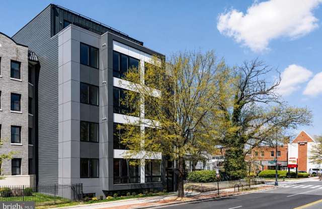 4804 Georgia Avenue NW Gallery 2