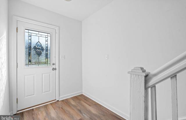 137 CAMBRIDGE Street photos photos