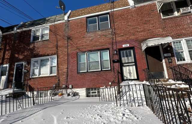 Beautifully renovated 3 bed/1.5 bath photos photos