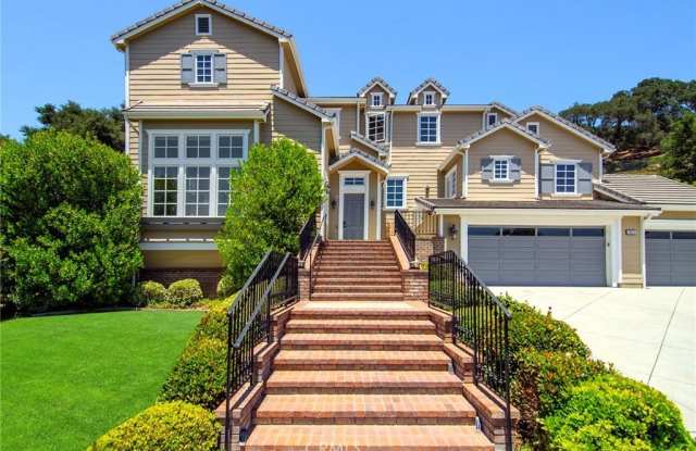 1821 Tamarack Street photos photos
