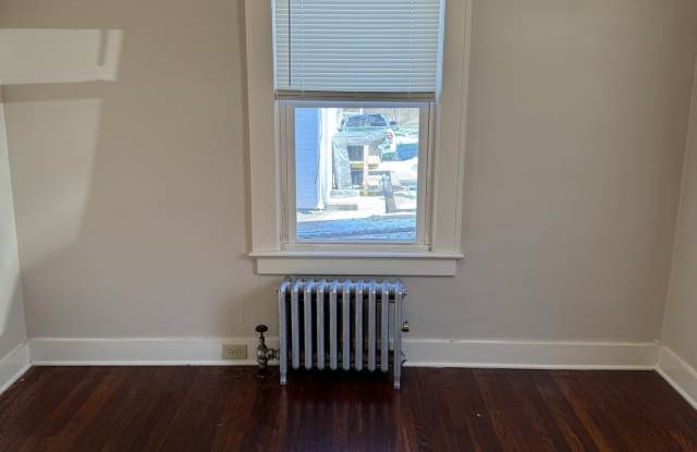 46 Denison Avenue Gallery 3