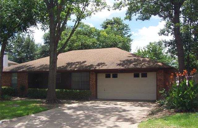 5916 Woodmeadow Drive - 5916 Woodmeadow Drive, Arlington, TX 76016