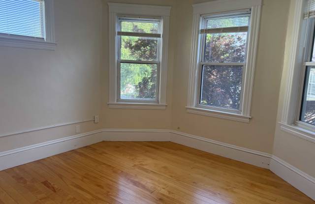 95 Courtland Street Gallery 4