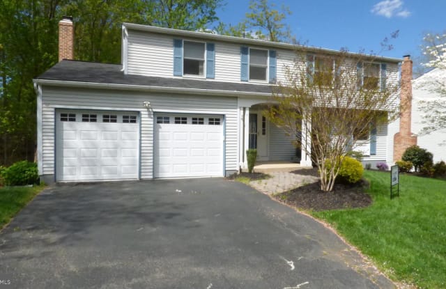 10324 STEAMBOAT LANDING LANE - 10324 Steamboat Landing Lane, Burke Centre, VA 22015