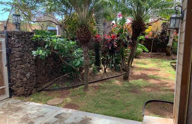 Great Kahana Home- 50 yards to the beach! Gallery 4