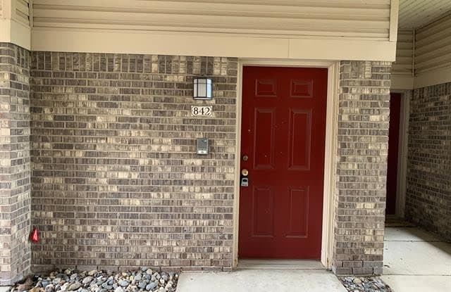 863 AMANDA Lane - 863 Amanda Lane, Pontiac, MI 48340