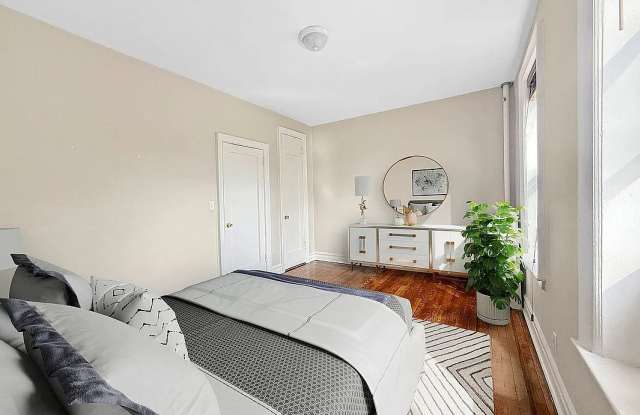 80 Winthrop St # 47 Gallery 3
