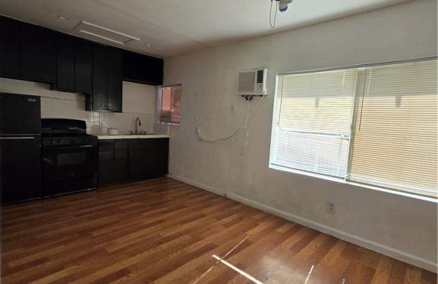 1138 N D ST photos photos