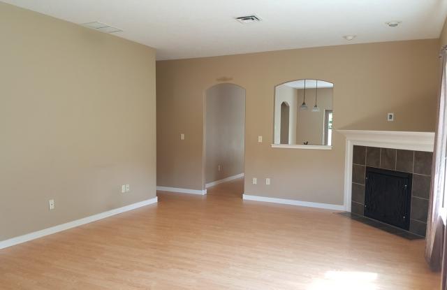 Home for Rent - The Dalles - Pet Friendly Gallery 4
