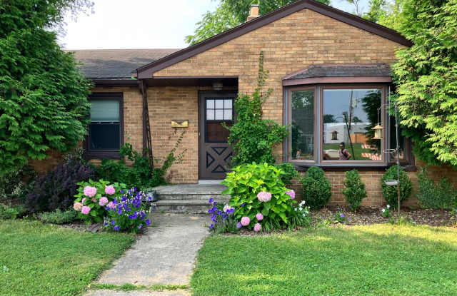 Lovely Single Family House in Kenosha photos photos