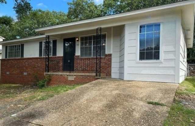 512 Lindenhurst Dr - 512 Lindenhurst Drive, North Little Rock, AR 72118