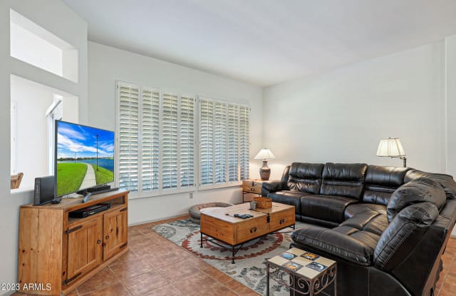 13808 W PARADA Drive Gallery 3