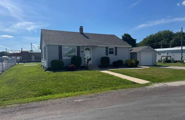 Cozy 2 Bedroom 1 Bath Home photos photos