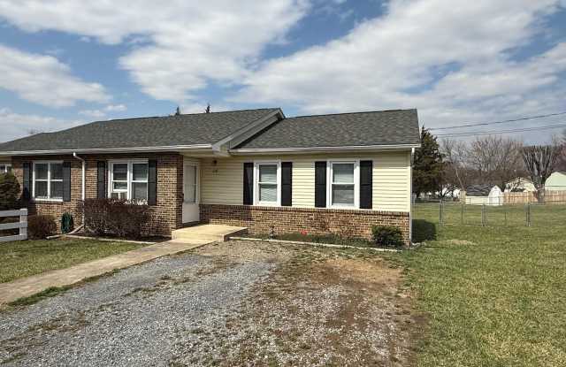 115 EARLY DRIVE - 115 Early Drive, Frederick County, VA 22603