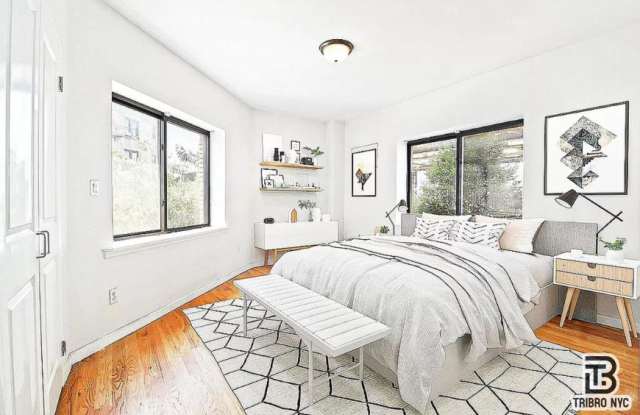1296 Myrtle Avenue Gallery 3