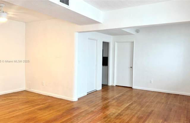 751 Euclid Ave photos photos
