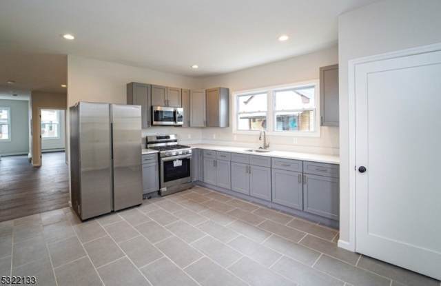 26 Sheridan Ave photos photos
