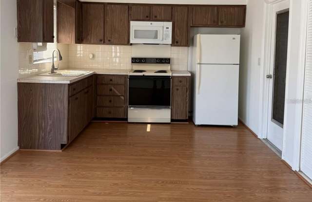 3838 BEECHWOOD Drive Gallery 2