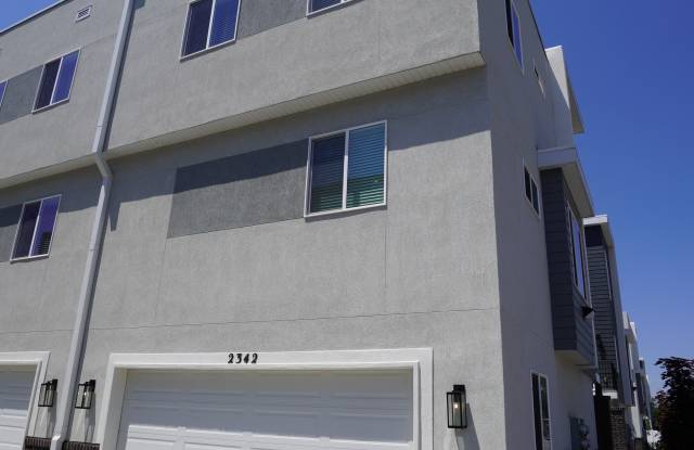 2342 W James Way Gallery 2