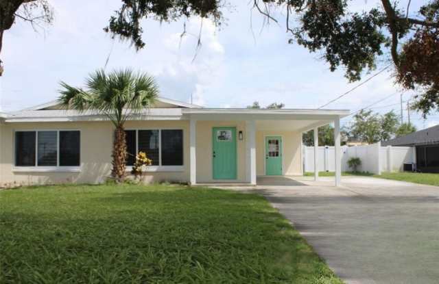 6013 FORTUNE PLACE photos photos