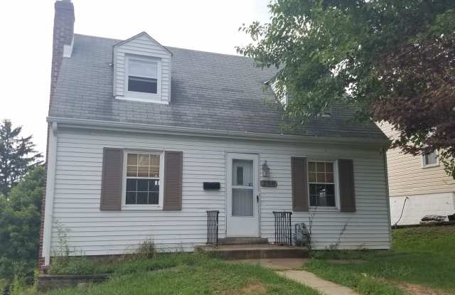 $1350 3 bedroom house in Bon Air photos photos