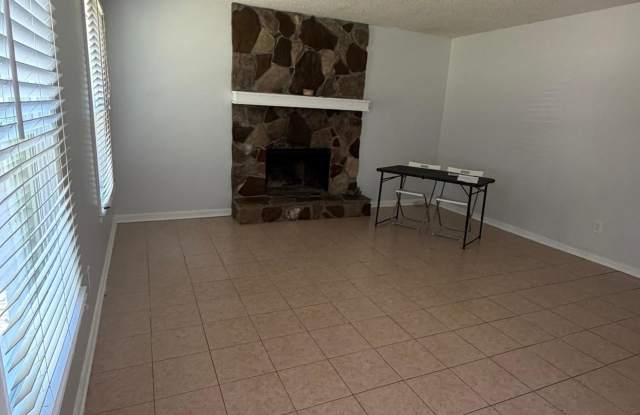5677 Heron Court Gallery 4