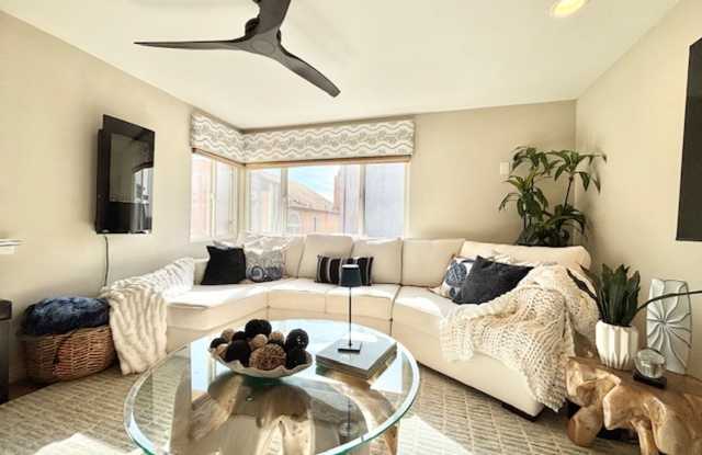 Oxnard | Hollywood Beach | Fully Furnished | 3 Bedroom + 2 Bathroom Condo photos photos