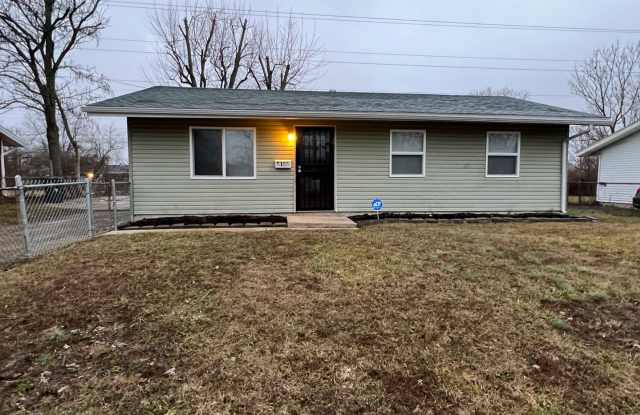 5155 Rucks Rd 3 bedroom 1 bath in Trotwood available today! photos photos
