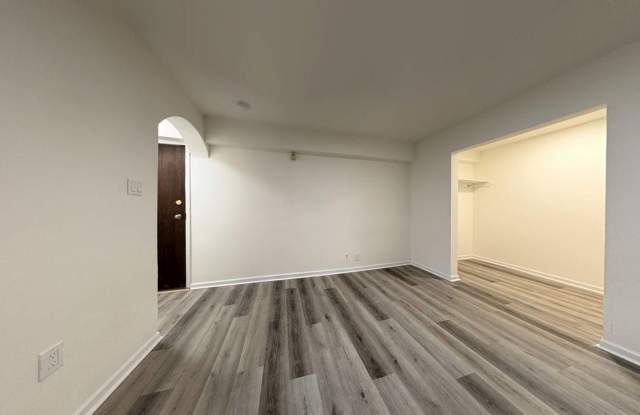 4619-21 Chester Avenue photos photos