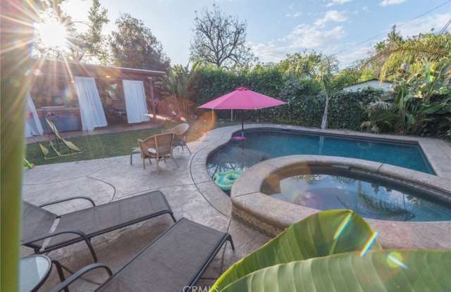 5714 Cantaloupe Avenue - 5714 Cantaloupe Avenue, Los Angeles, CA 91401