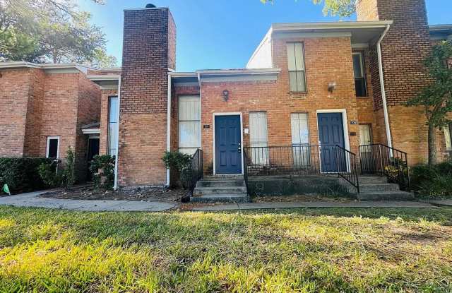 3200 South Gessner Road - 1Apt 204 - 3200 South Gessner Road, Houston, TX 77063 3200 South Gessner Road - 1Apt 204 - 3200 South Gessner Road, Houston, TX 77063