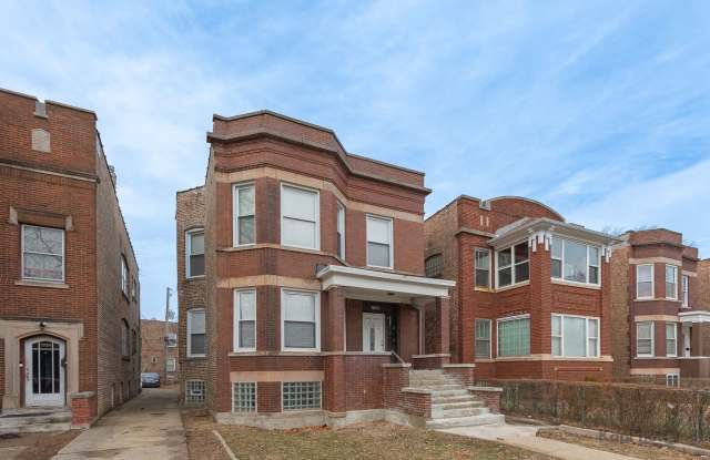 7750 S Saginaw Avenue unit: 1 photos photos