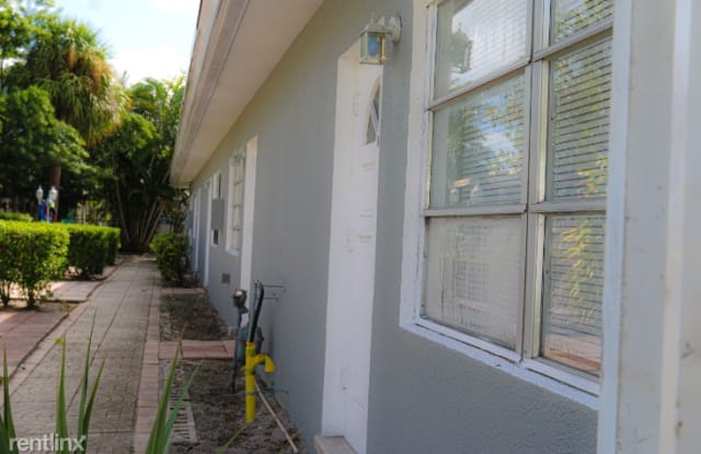 916 N Victoria Park Rd # 1 Gallery 2