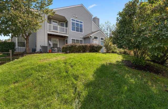 8792 GRASMERE Court Gallery 1