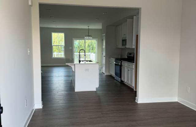 68 Rosemary Way - 68 Rosemary Way, Mt Laurel Township, NJ 08054