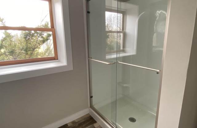 12251 Hardisty Road Gallery 2