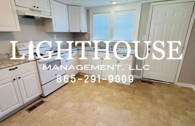 2802 Greenway Drive Gallery 1