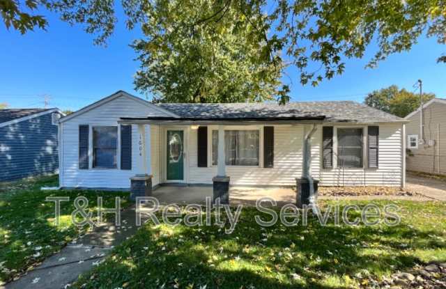 1604 South Oakdale Drive photos photos 1604 South Oakdale Drive photos photos