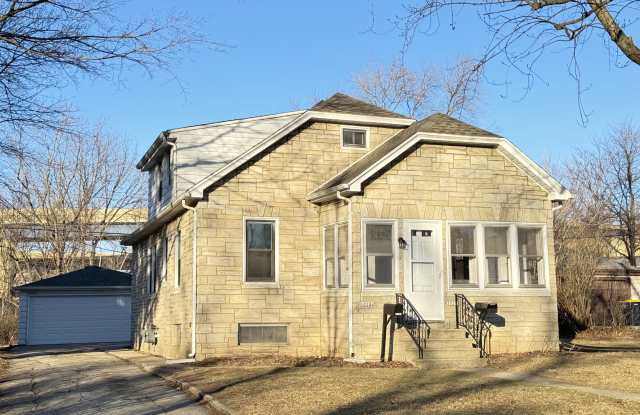 10204 West Bungalow Parkway - UPPER photos photos