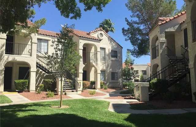 4736 NARA VISTA Way Gallery 1